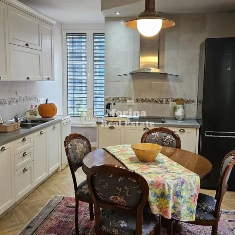 For sale, Apartment 2+1, Air Albania Stadium, 650,000 Euro