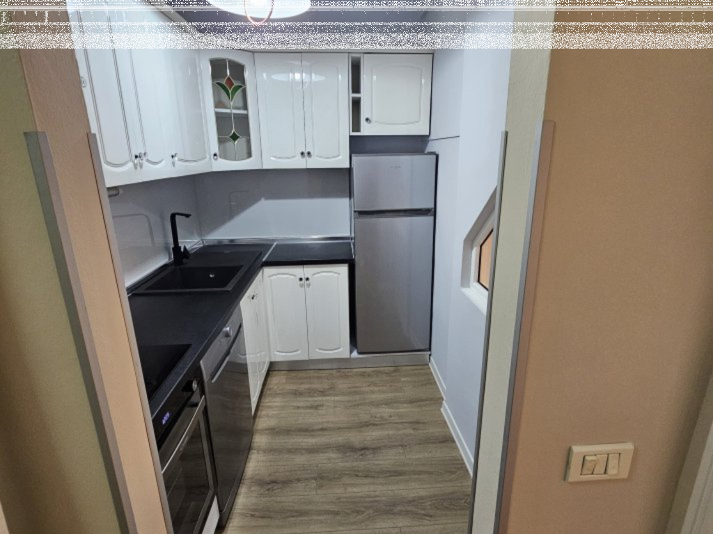 DUPLEX APARTMENT FOR RENT 130M2 "CENTER, 9 FLOORS" 1,300 EURO