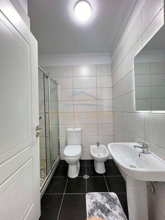 For sale, Apartment 2+1+2 Unaza e Re, Tirana