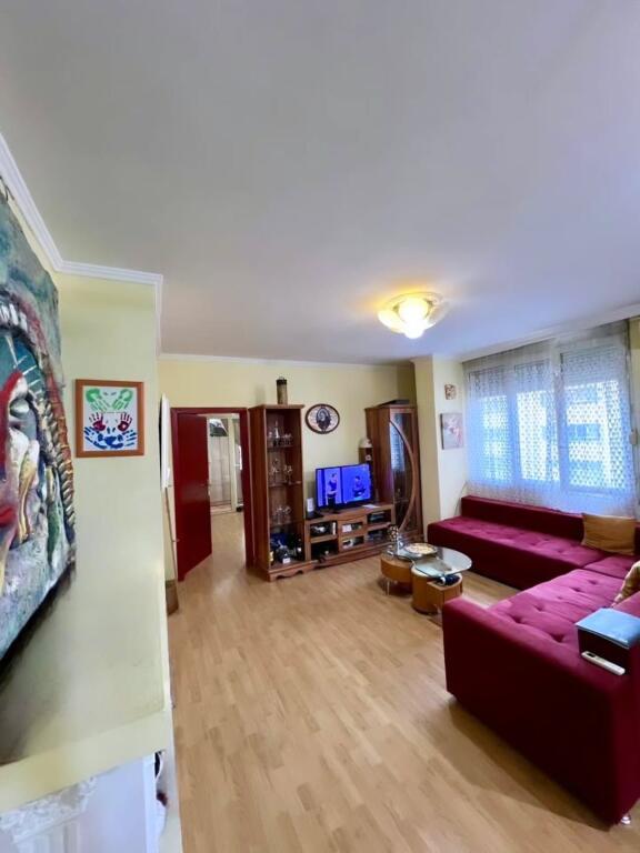 📍𝐏𝐫𝐚𝐧𝐞 𝐬𝐭𝐚𝐝𝐢𝐮𝐦𝐢𝐭 𝐀𝐢𝐫 𝐀𝐥𝐛𝐚𝐧𝐢𝐚 𝐬𝐡𝐞𝐬𝐢𝐦 𝐚𝐩𝐚𝐫𝐭𝐚𝐦𝐞𝐧𝐭 1+1