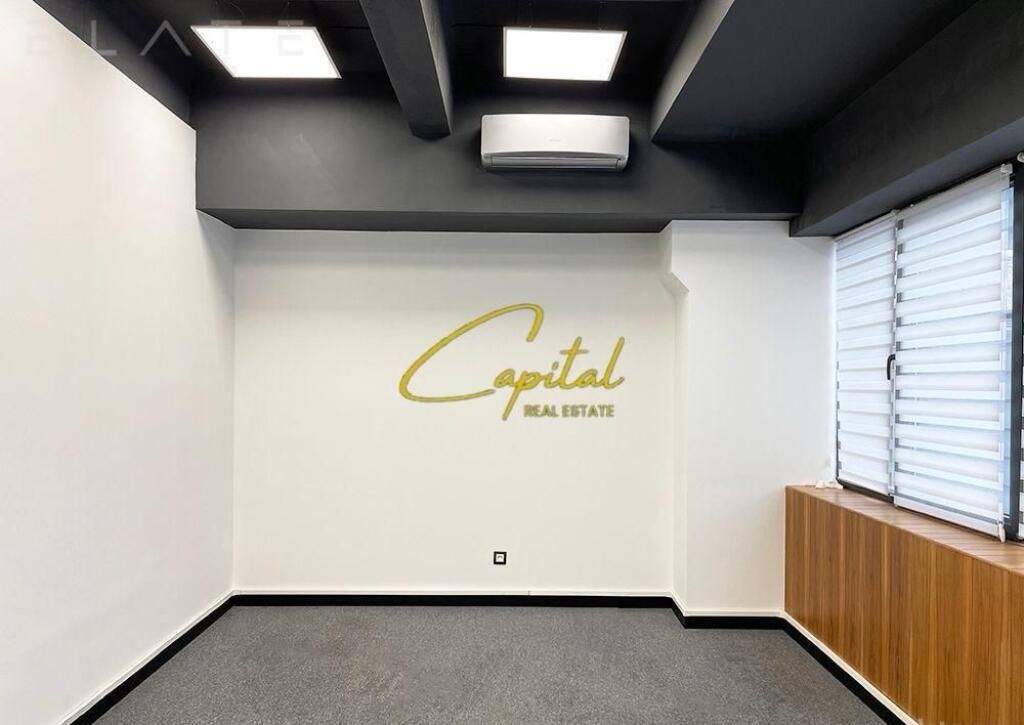 SHOP FOR RENT 50 M2 FORMER EXHIBITION 1000 EURO