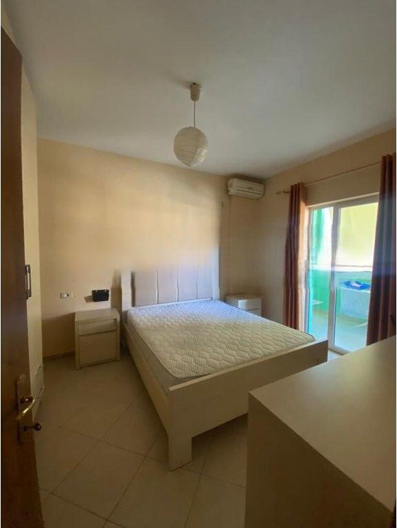 Jepet me Qira Apartament 2+1+2 – Zogu i Zi 600 € /Muaj