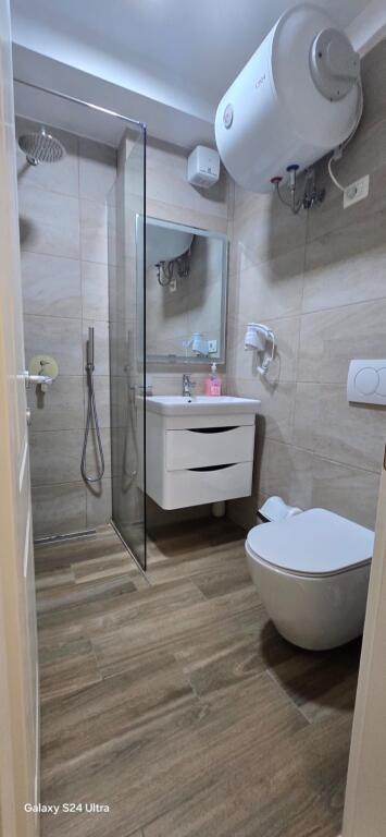 2+1 apartment for rent, at Myslym Shyri