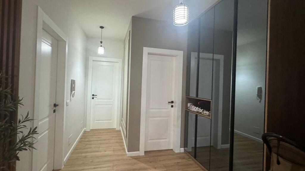 Apartament 2+1 per qira tek Rr Elbasanit