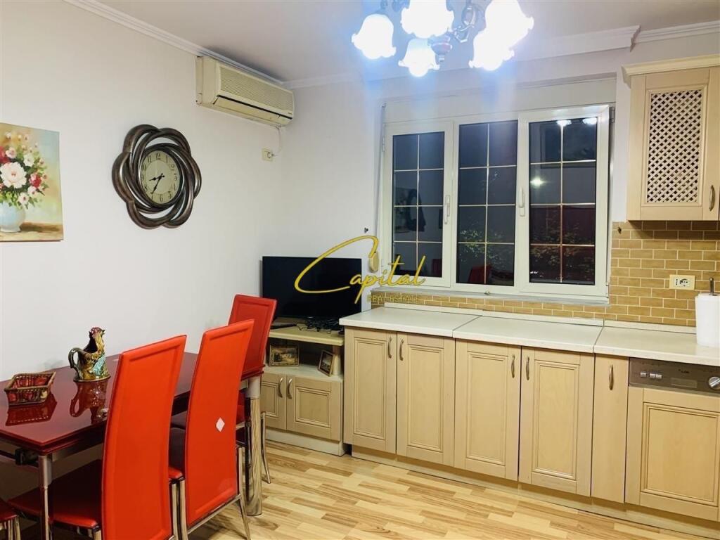 APARTAMENT ME QERA 2+1 MINE PEZA 63.000 LEKE