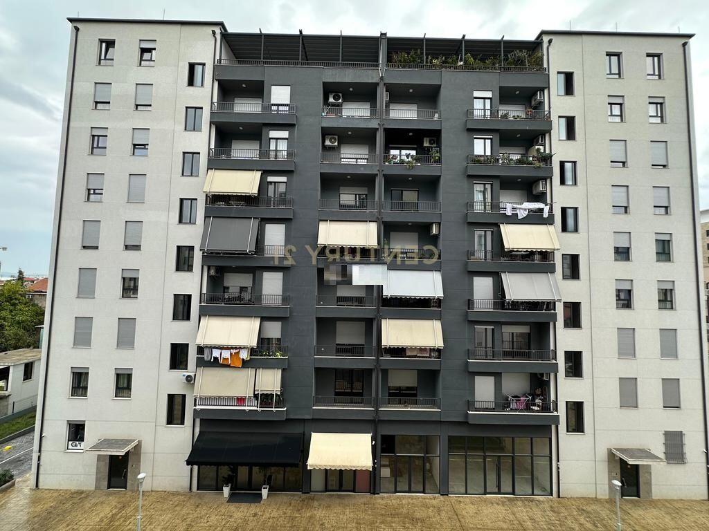 APARTAMENT 2 + 1 + 2 + POST PARKIMI NE KINOSTUDIO