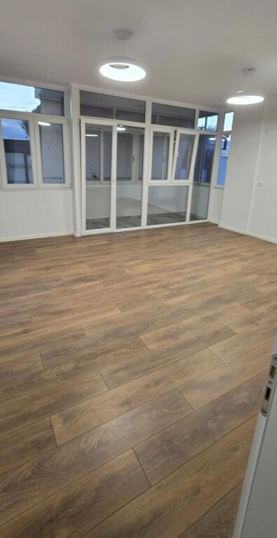 📢 Shitet Apartament 2+1 ne Qender pranë Prokurorisë së Tiranës