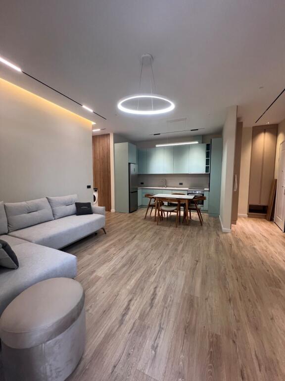 📢 Jepet me Qira Apartament 2+1 te Komplekesi Delijorgji