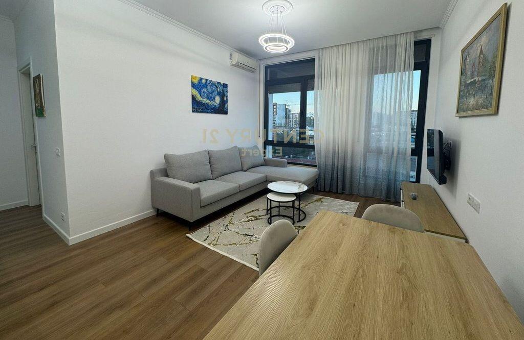 We rent a 2+1 apartment near the former customs.