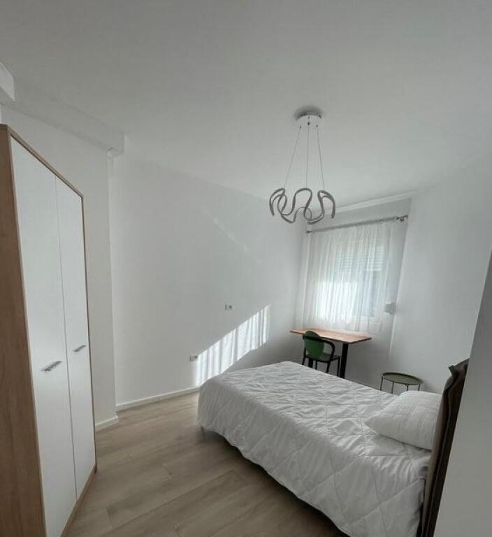 AFFITTASI APPARTAMENTO 2+1 IN VIA BOGDANEV