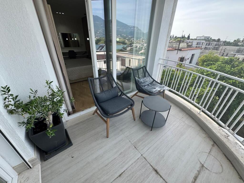 ‼️Super appartamento in vendita 2+1+2 con vista fantastica sul Lago di Farka‼️