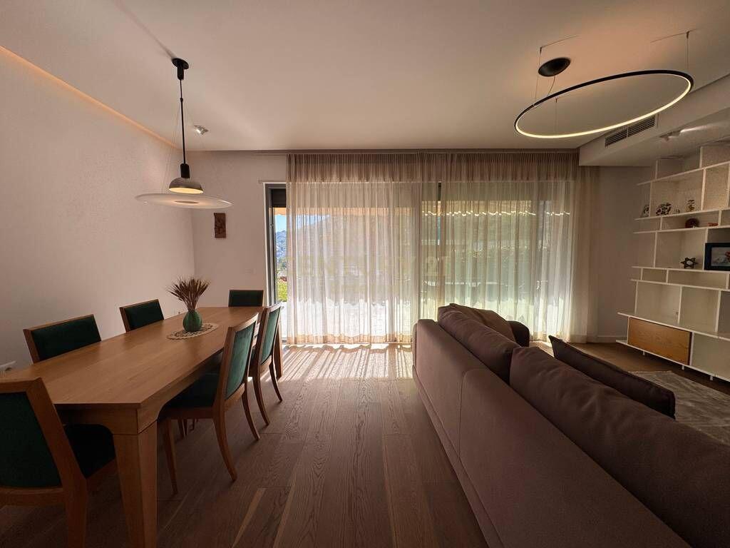 Vile me qira ne Kompleksin “Olive Grove” prane Teg