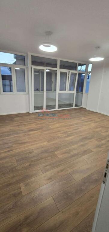 Appartamento 2+1 in vendita Via Haxhi Hysen Dalliu a Tirana