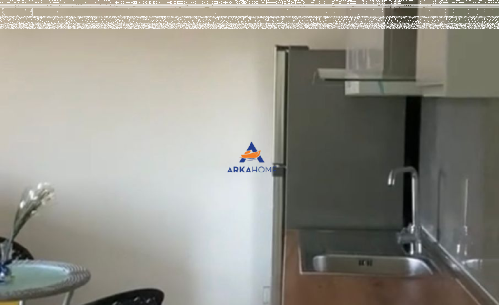 JEPET GARSONIERE ME QERA 48M2 "MINISTRIA E JASHTME,BRRYLI" 40.000 LEKE