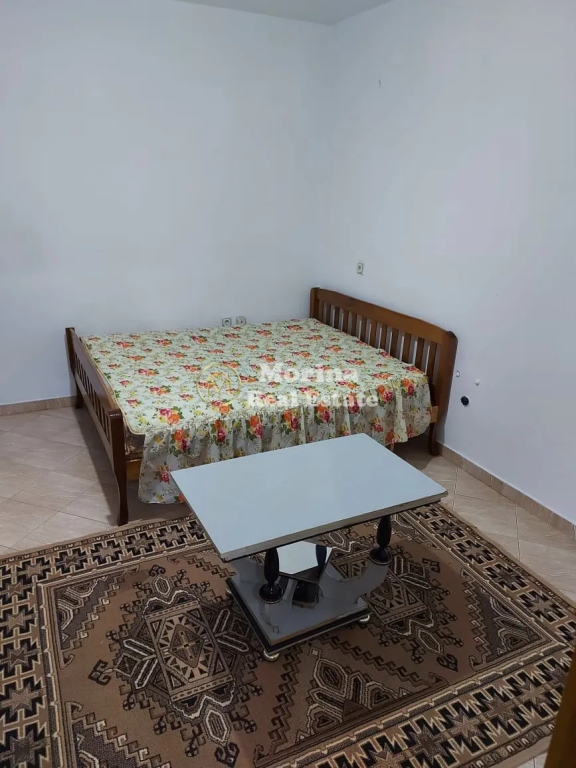 Garsoniere, te Bulevardi i Ri, Rruga Mihal Hanxhari, 260 Euro/Muaj