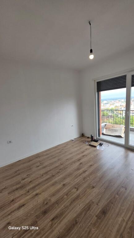 Apartment 1+1 for Sale Near Kamez Municipality.