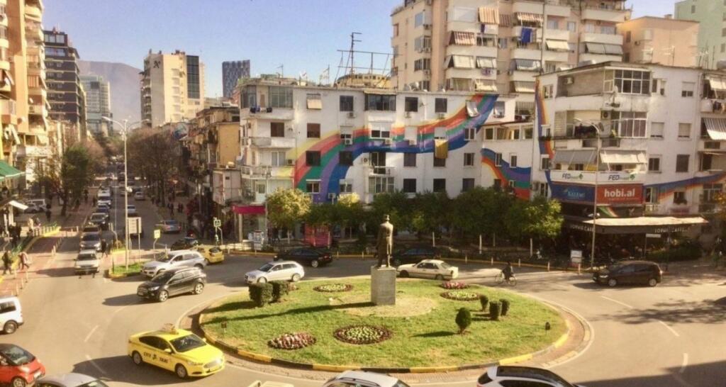 JEPET APARTAMENT 1+1 ME QIRA TEK SHESHI WILLSON.