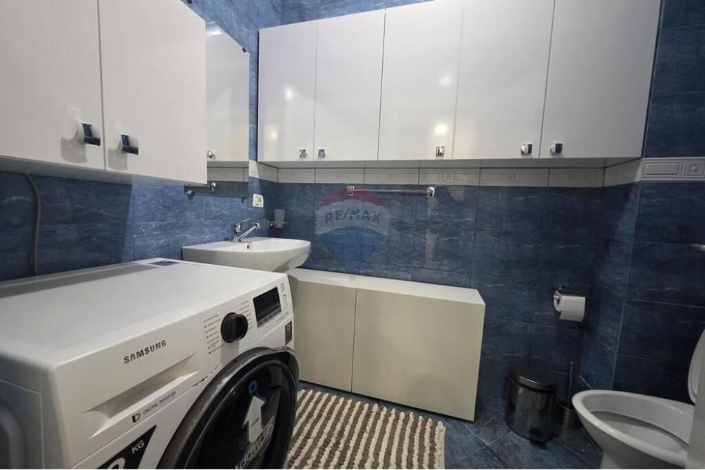 APARTAMENT 2+1+2 PER QIRA NE QENDER