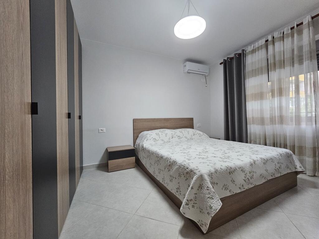Apartament 1+1 per qera tek Shkolla e Baletit!
