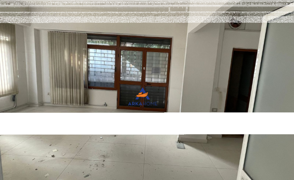 JEPET AMBIENT BIZNESI ME QERA 65 M2 "RRUGA FERIT STERMASI,AFER 9 KATSHEVE QENDER" 700 EURO