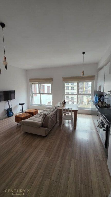 We rent a 2+1 apartment in Mangalem, Ali Demi