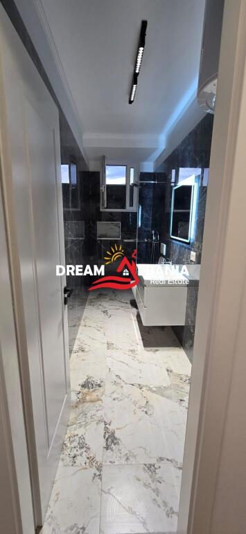 Appartamento 2+1+2WC in Vendita Dentro la Piccola Circonvallazione, Vicino alla Procura di Tirana (ID 41212102)