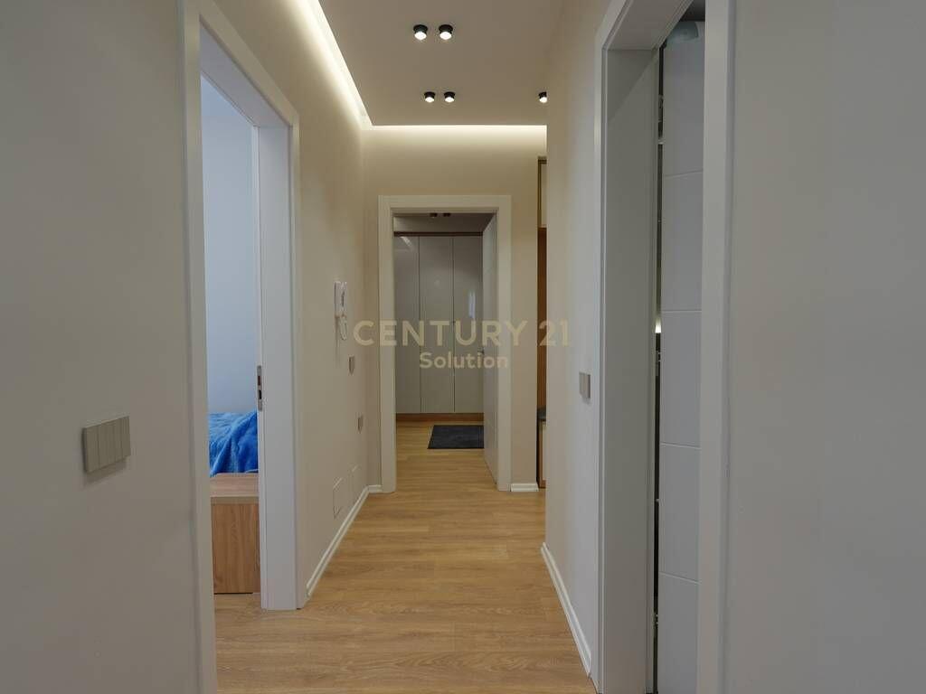 JAPIM ME QIRA 2+1+2 POSTE PARKIMI TE LIQENI I THATE! 1,350 € /Muaj