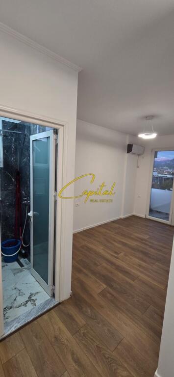VENDESI APPARTAMENTO 2+1+2 PROCURA DI TIRANA 218.000 EURO