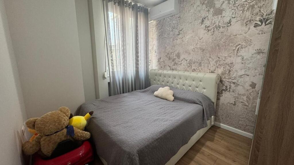 Apartament 2+1 per qera tek Rruga e Elbasanit!