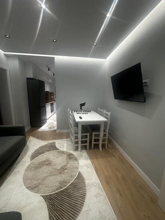 APARTAMENT ME QERA 1+1 SHKOLLA E BALETIT 520 EURO