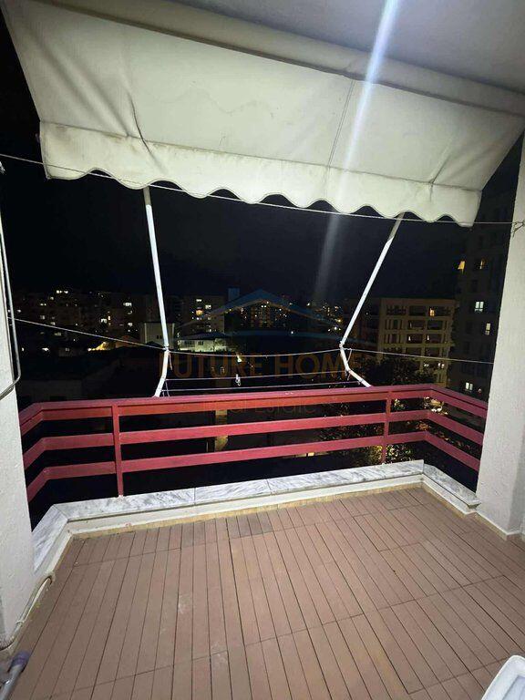 Qera, Apartament 2+1, Rruga 5 Maji, Tiranë