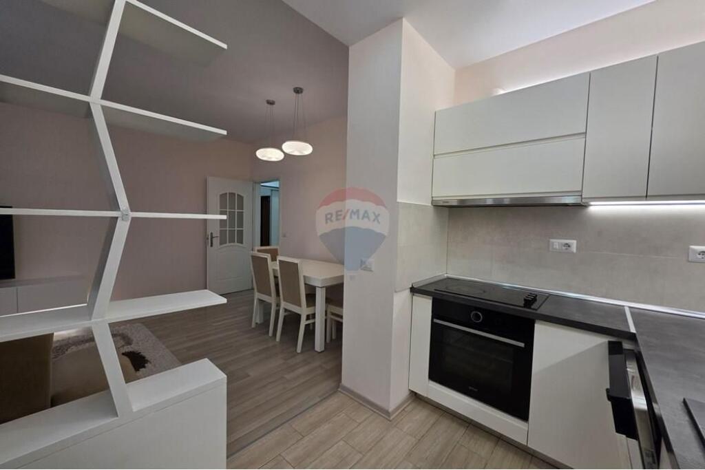 APARTAMENT 2+1+2 PER QIRA NE QENDER