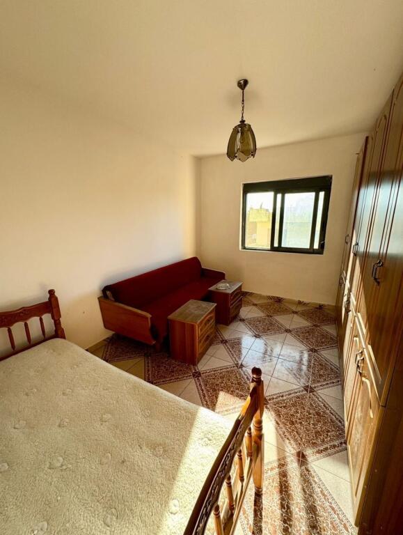 Shitet apartament 2+1,pak m nga shetitorja”Josif Budo”,Kavaje