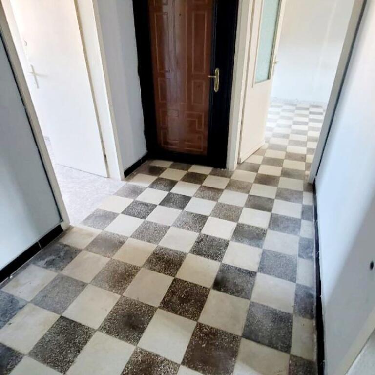 Shitet apartament 1+1,shetitorja “Kavaljon”,Kavaje