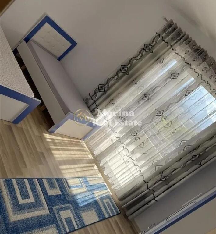 Qera, Apartament 3+1, Kinostudio, 850 euro/muaj