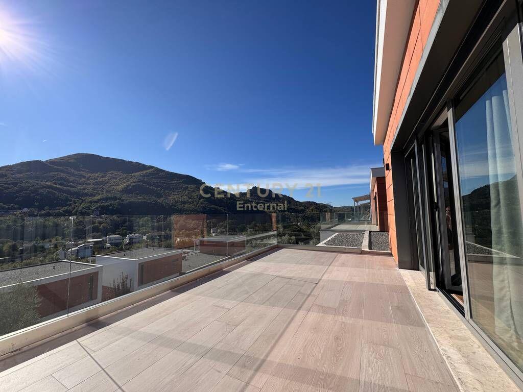 Vilë 3 - kateshe me qira ne kompleksin 'Olive Grove', Mullet, 5 min larg TEG 2,500 € /Muaj