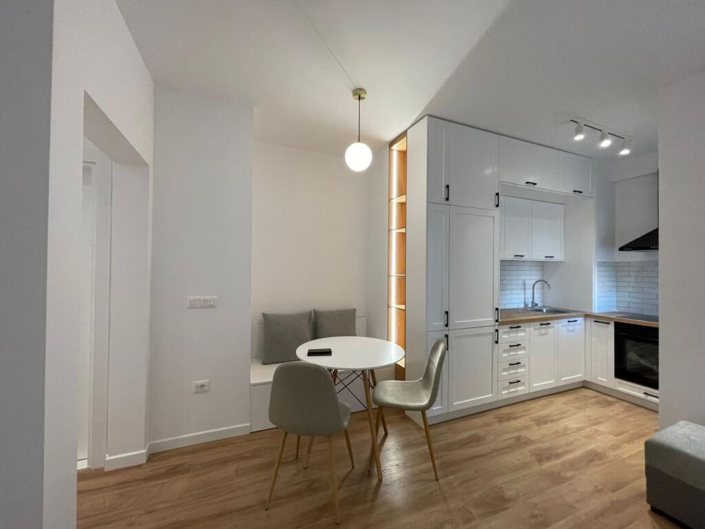 JEPET APARTAMENT 1+1 ME QIRA TEK SHESHI WILLSON.