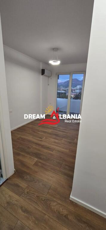 Appartamento 2+1+2WC in Vendita Dentro la Piccola Circonvallazione, Vicino alla Procura di Tirana (ID 41212102)