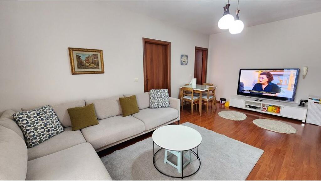 apartment for rent in the center 1+1