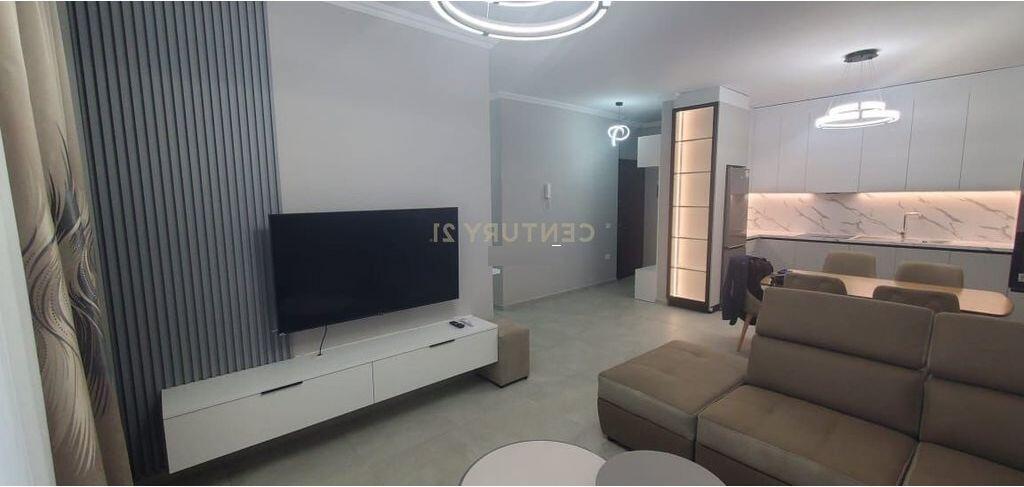 Luxurious 2+1+2 apartment for rent with parking space – near Hotel “Radisson”