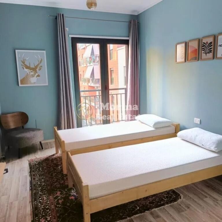 Shitet Apartament 2+1+2 ,Astir, Green City,  250.000 Euro