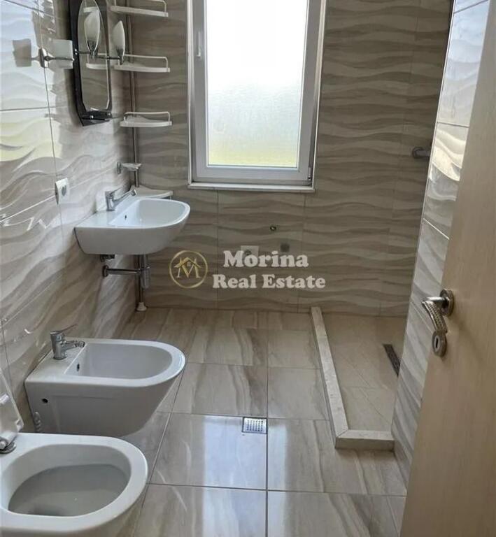 Qera, Apartament 3+1, Kinostudio, 850 euro/muaj