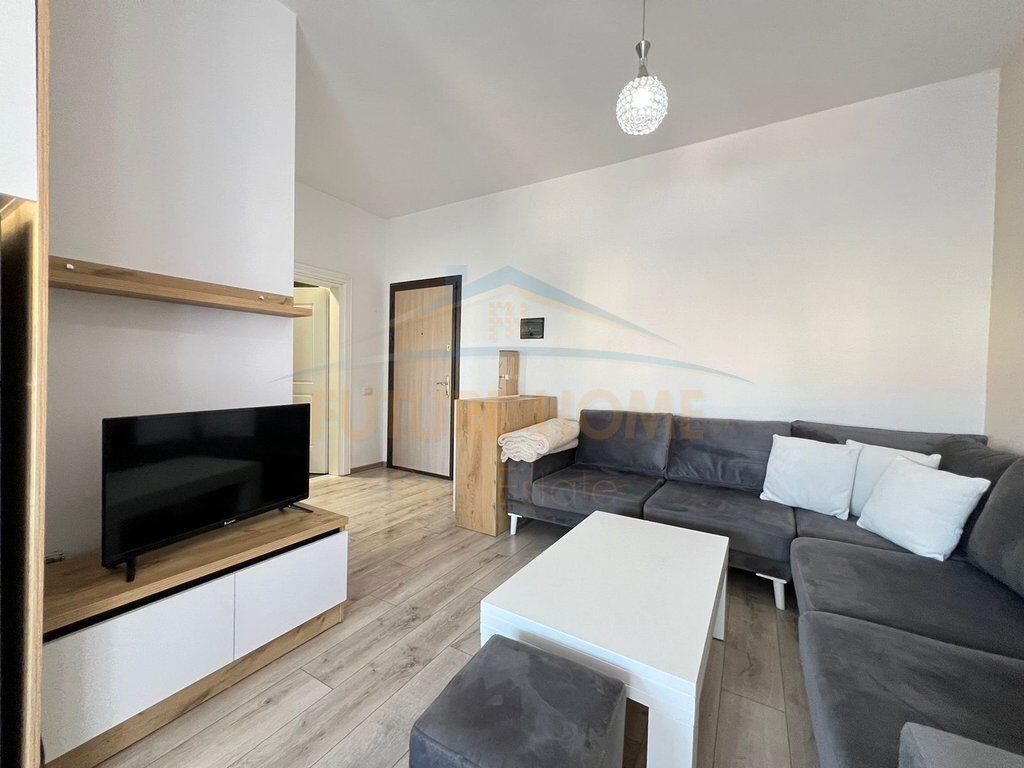 Shitet, Apartament 1+1, Unaza e Re.