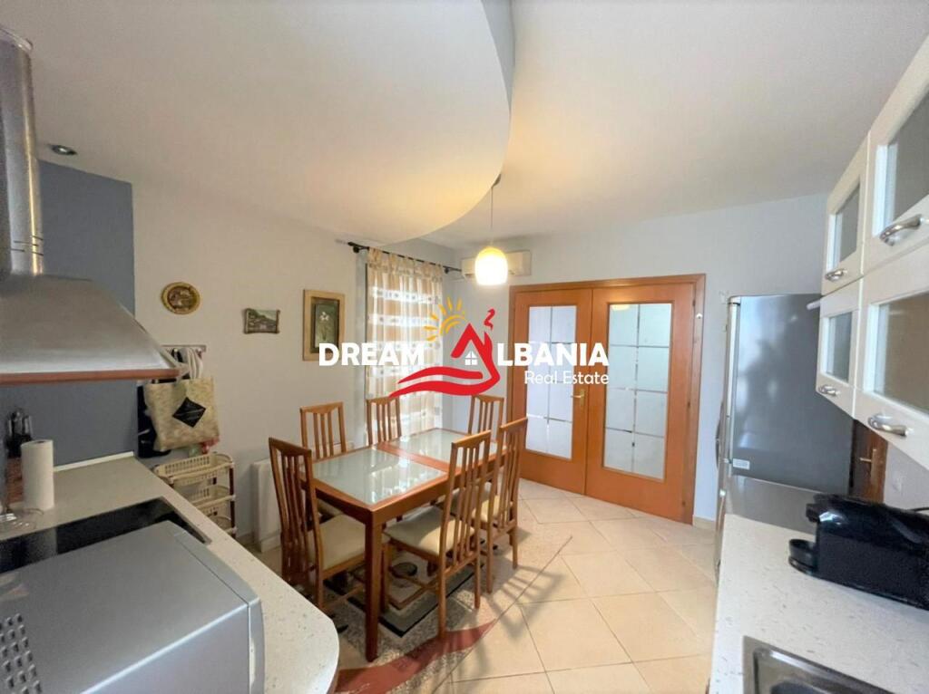 Jepet me qera apartament 2+1 tek Liqeni i Tiranes prane Stadiumit Air Albania (ID 42214356)