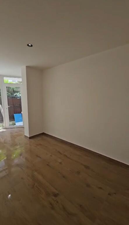 Apartment for rent 1+1 in Xhamllik