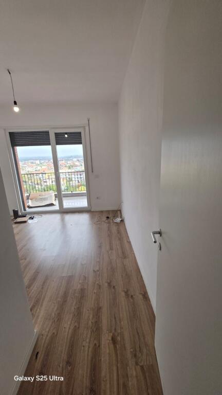 Apartment 1+1 for Sale Near Kamez Municipality.