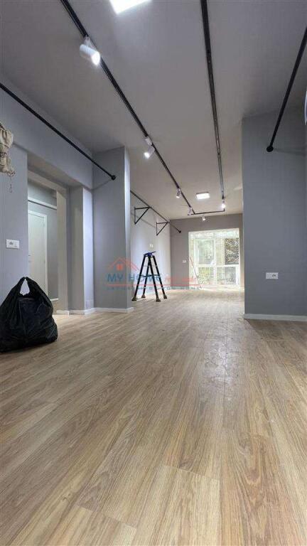 Dyqan me Qera Rruga Myslym Shyri Tirane