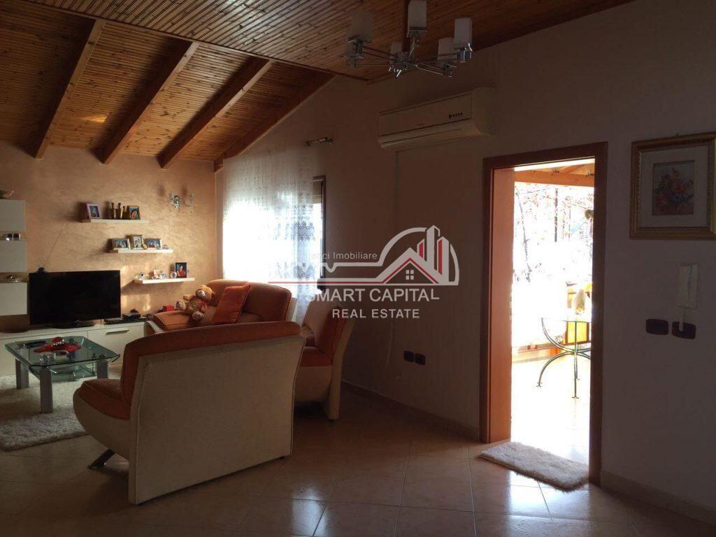 APPARTAMENTO 3+1+2 IN VENDITA VICINO AL PORTO, VLORE!