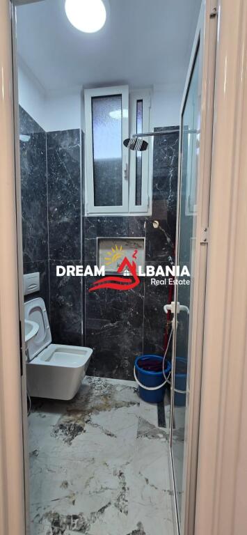 Appartamento 2+1+2WC in Vendita Dentro la Piccola Circonvallazione, Vicino alla Procura di Tirana (ID 41212102)