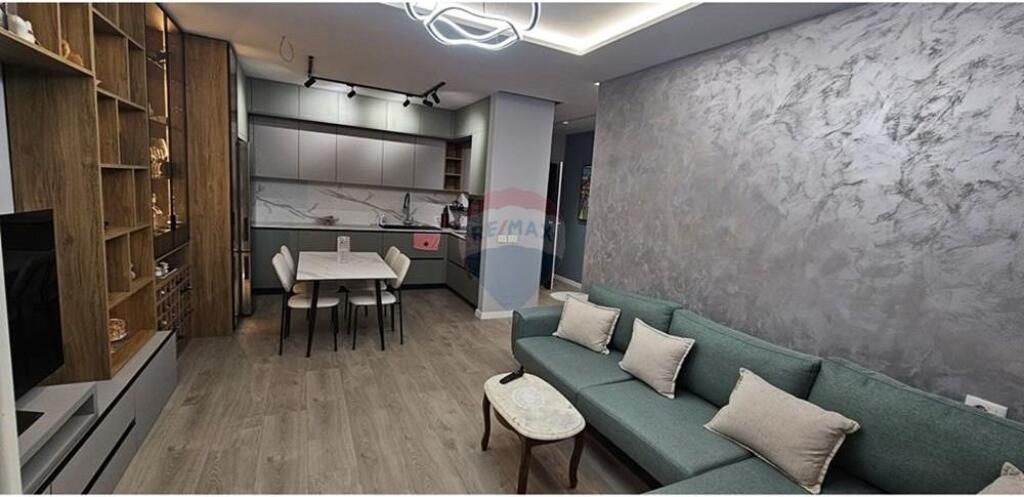 Apartment 2+1+2 for sale in Ali Dem